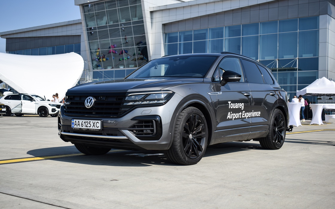 Порше Захід на Touareg Airport Experience