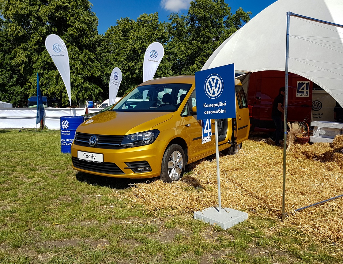 Статична експозиція VW Caddy